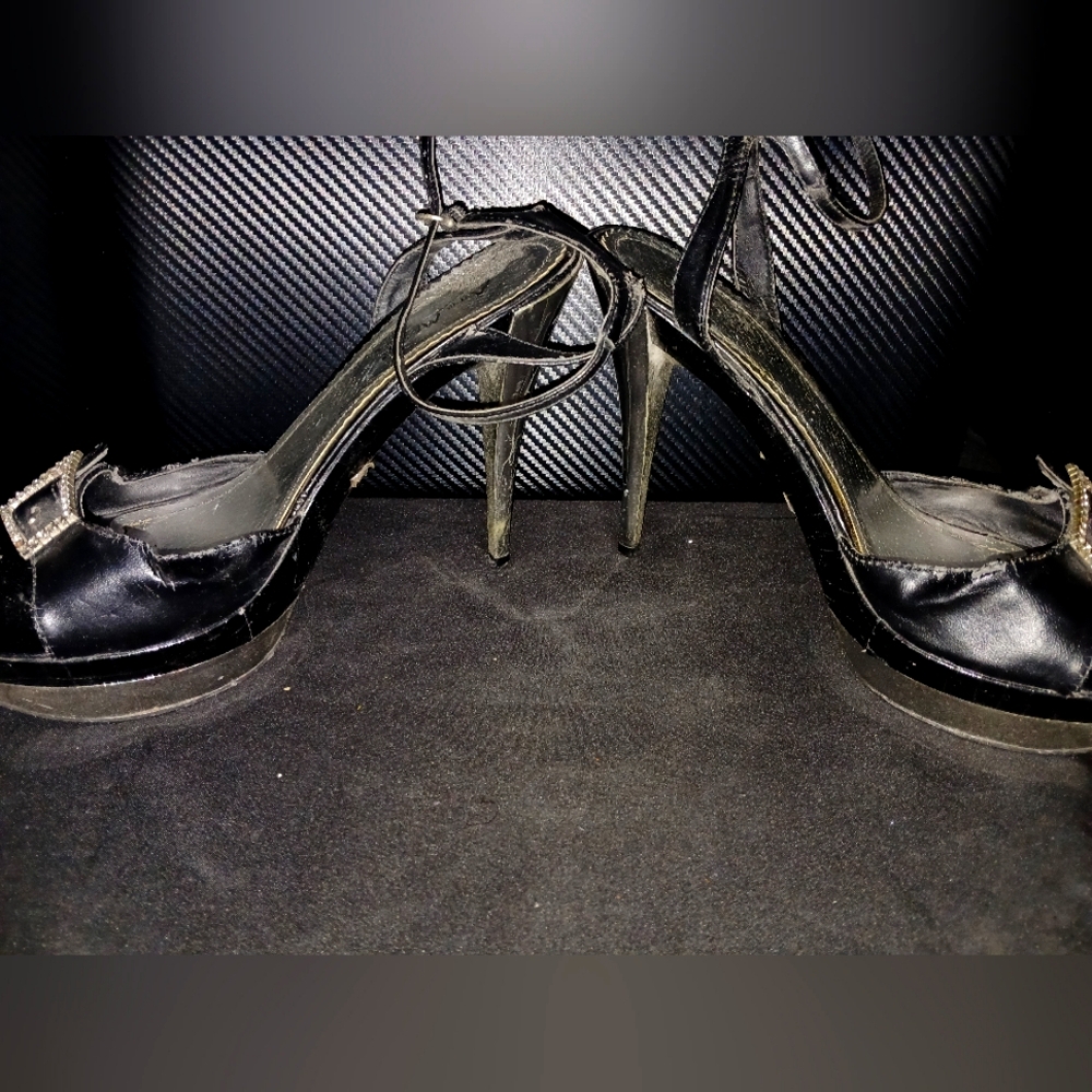 Sleek and Sophisticated Stiletto